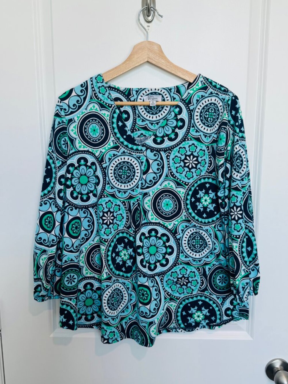 Kim Rogers Medallion Print Long Sleeve Top Size M